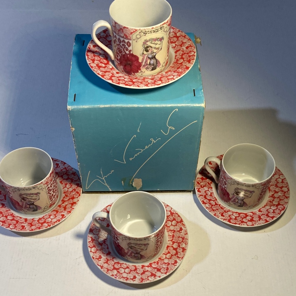 Vintage Gloria Vanderbilt Demi Tassé and Saucer Set with Mushrooms Floral Design